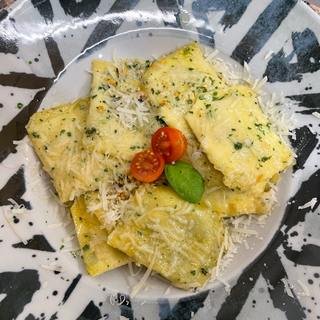 Raviolli Ricota Espinacas