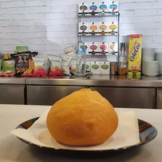 Bocadillo De Carne Mechada