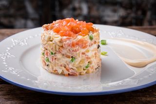 «Олів’є» з лососем   (250гр)