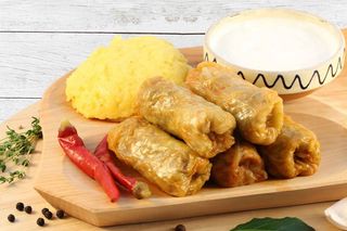 Sarmale cu mamaliguta