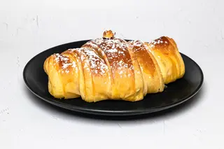 Croissant Chocolate e Avelãs