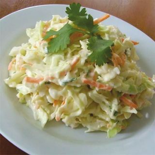 Ensalada De Col (240 G.)