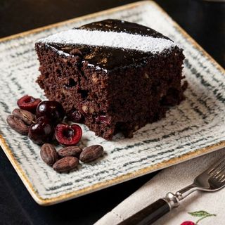 Negresa cu visine si nuca