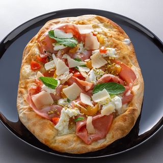 Bologna la mortadella