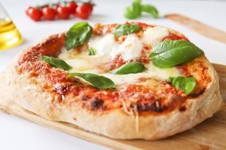 Pizza Napolitana (36 Cm.)