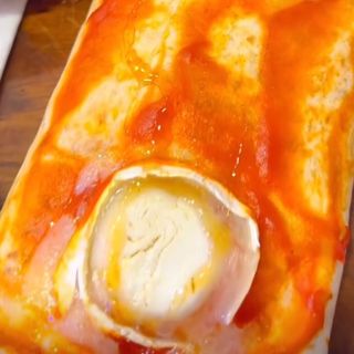 Taco Gratinado Con Queso De Cabra Y Miel