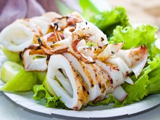 Calamars Grillées Ou Frie