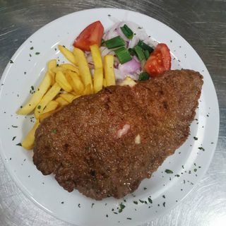 Punjena pljeskavica 350 gr