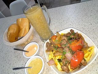 Pan con lomito al jugo