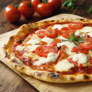 pizza napolitana (mediana)