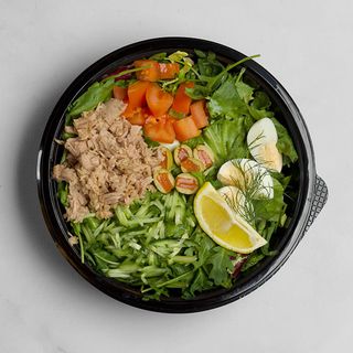 Sałata z tuńczykiem