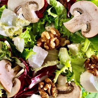 Salada Portobello &  Requeijão 