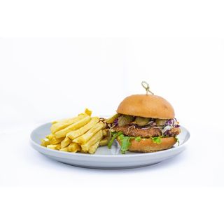 Sweet And Sassy Crispy Chicken Burger with Fries