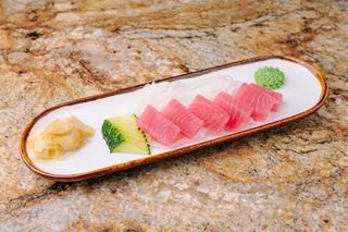 Sashimi Ton