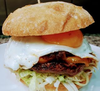 Hamburguesa la casa