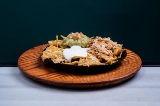 Nachos piccolo con 3 salse