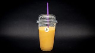 Yellow energy smoothie/milk