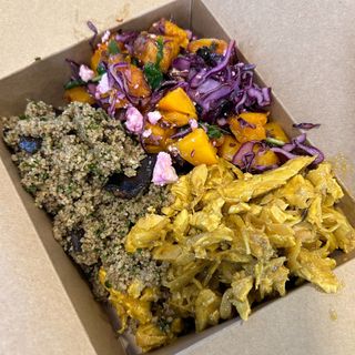 PLATO COMPLETO CON PROTEINA ANIMAL + CEREAL + VEGETAL