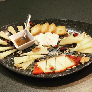 Tabla 5 Quesos (Tapa)