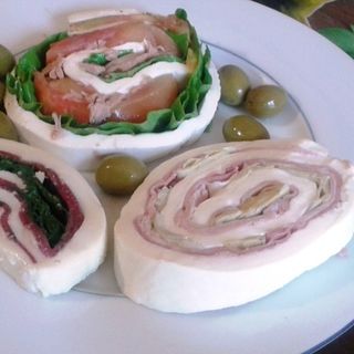 Rollè mozzarella, caprese