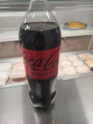 Botella de coca cola zero 