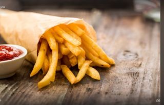 Patatine fritte grandi