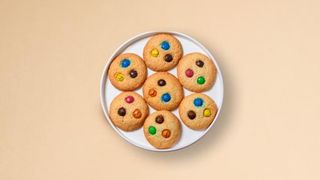 მ&მ ორცხობილა