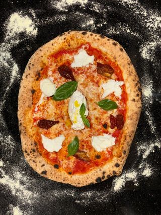 Pizza Burrata