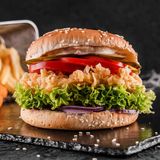 Burger cu pui