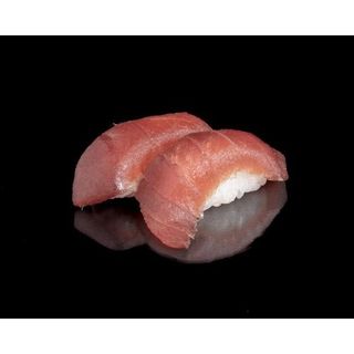 Nigiri de atún (2 piezas)