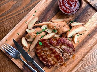 Стейк із свинини (200/150)