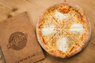 Pizza Quattro Formaggi