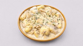 Truffle mushroom s njokima i piletinom