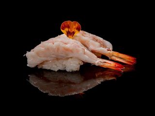 Nigiri con gambero cotto