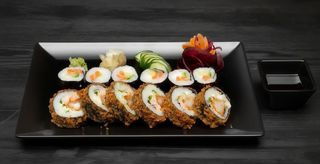 ZESTAW SUSHI 2R (16szt)