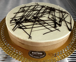 Mousse triple chocolate semifreddo