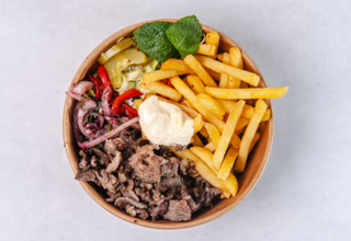 Iskender Kebab talerz