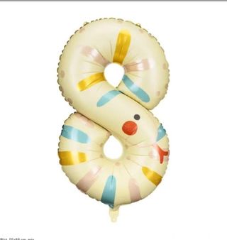 Cyferka 8 z helem dla dzieci