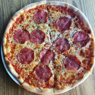Pizza Salami
