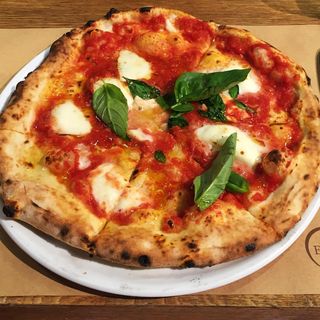Pizza Margherita