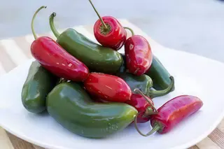 Jalapenos verdi e rossi piccanti