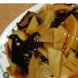 Bambú Y Setas Chinas Salteadas