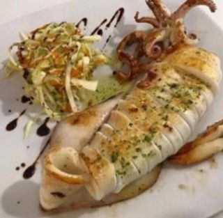 Tapa De Calamar Nacional plancha