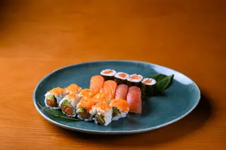 F28 Sushi Combinado 