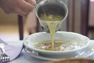 Teleća čorba