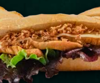 Montado De Pollo César