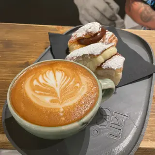 Café Con Leche