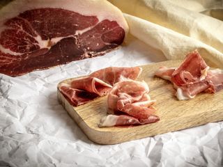 Paleta Ibérica Cebo 50 % Raza Ibérica - Precio Por Cada 100G