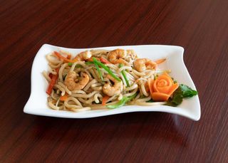48. Tallarines Udon