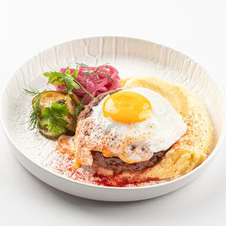 Бифштекс с пюре